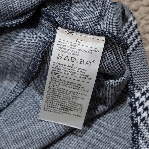 Banana Republic Petite 00 NWOT Black White Check Peplum Skirt - Picture 4 of 4